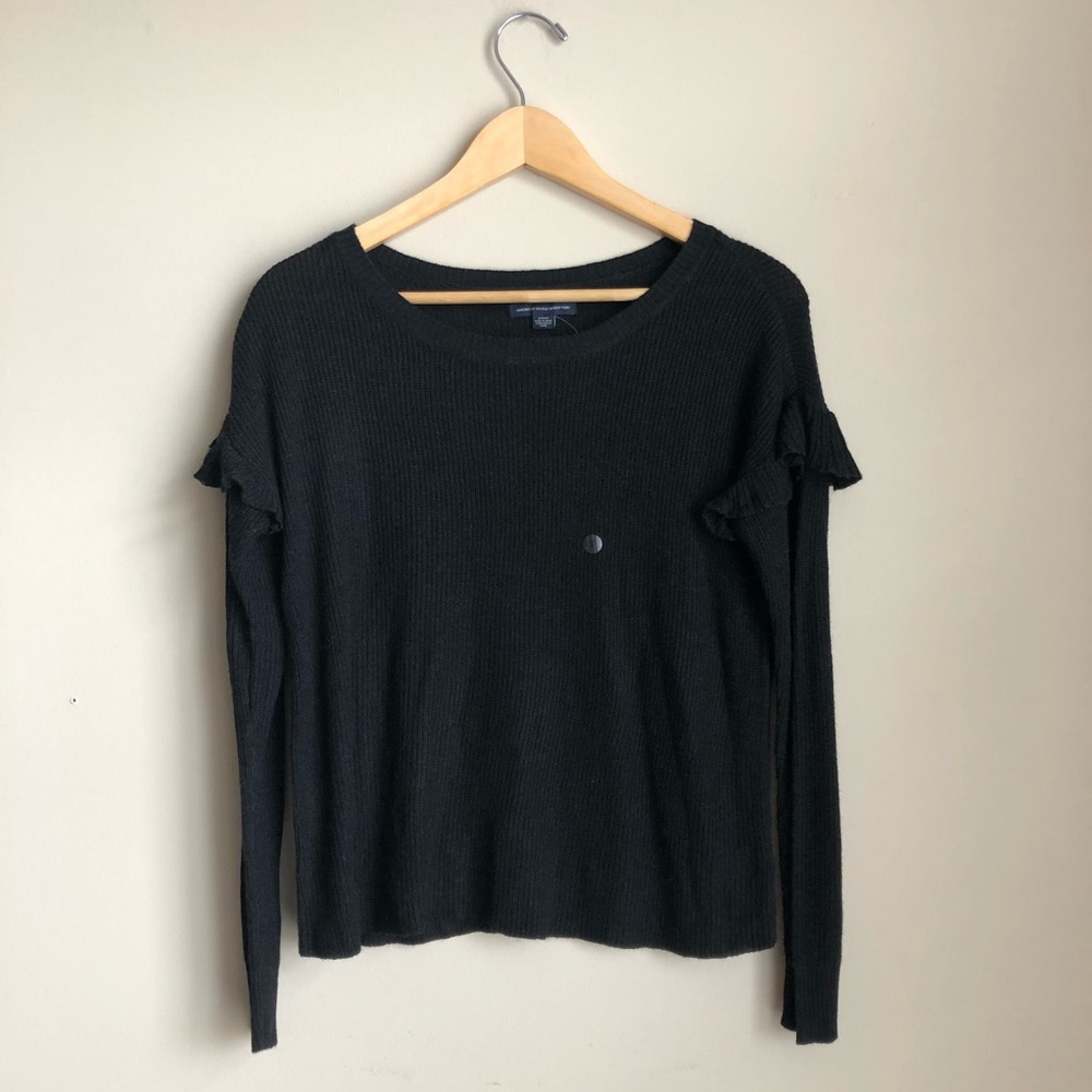 NWT American Eagle Black Ruffle Sleeve Sweater